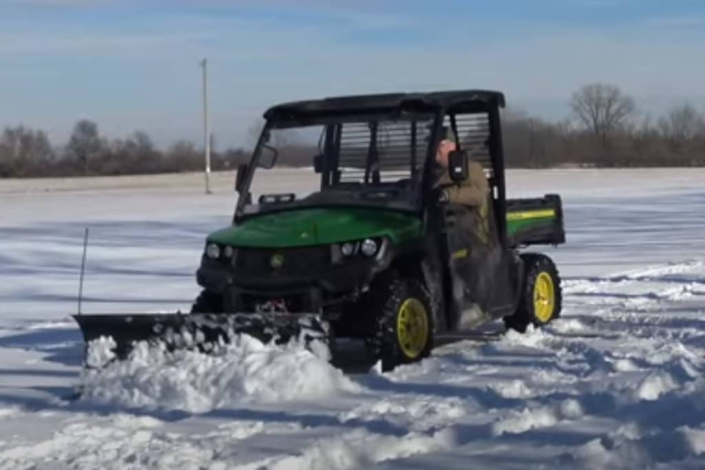 Move Snow Fast With A John Deere Gator XUV