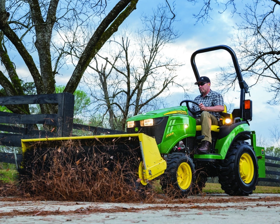 John Deere 2025R Minnesota Equipment