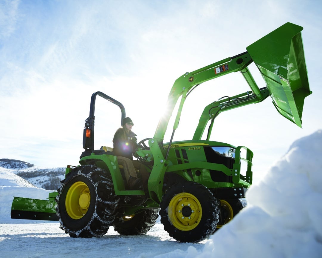 John Deere 3032E - Minnesota Equipment