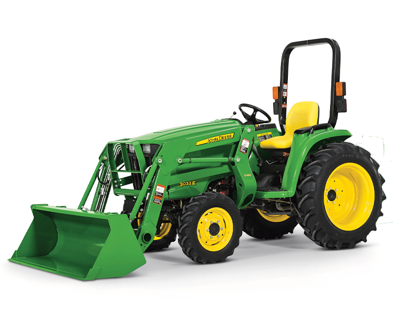 John Deere 3032E with Loader