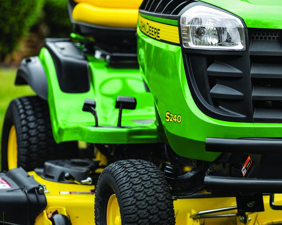 John Deere S240 48" Deck Minnesota Equipment