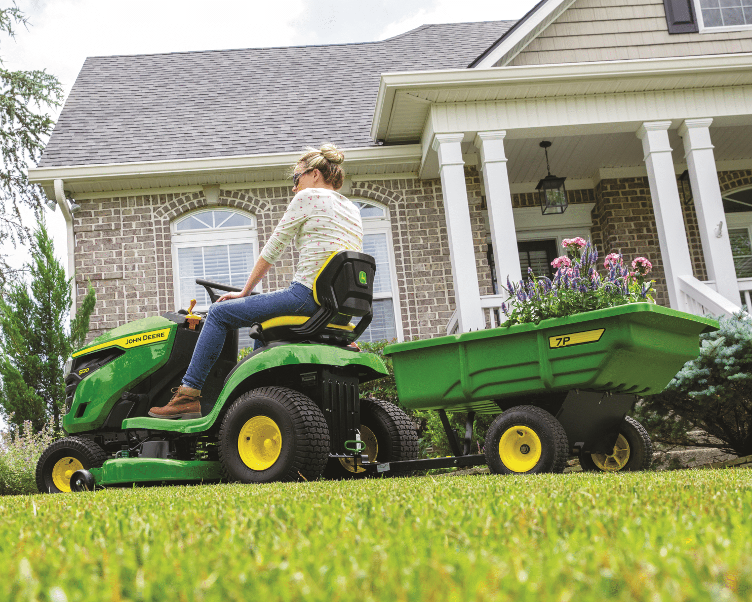 DIY vs Professional Lawn Equipment Maintenance: When to Call the Pros Thumbnail image