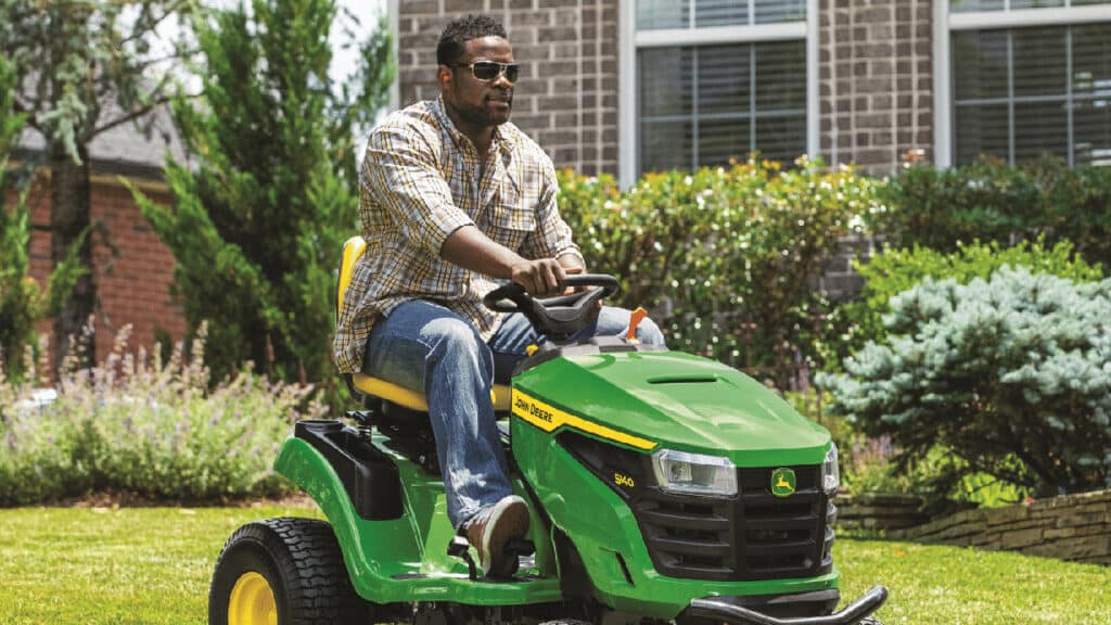 When to Service vs. Buy a New Riding Mower thumbnail photo