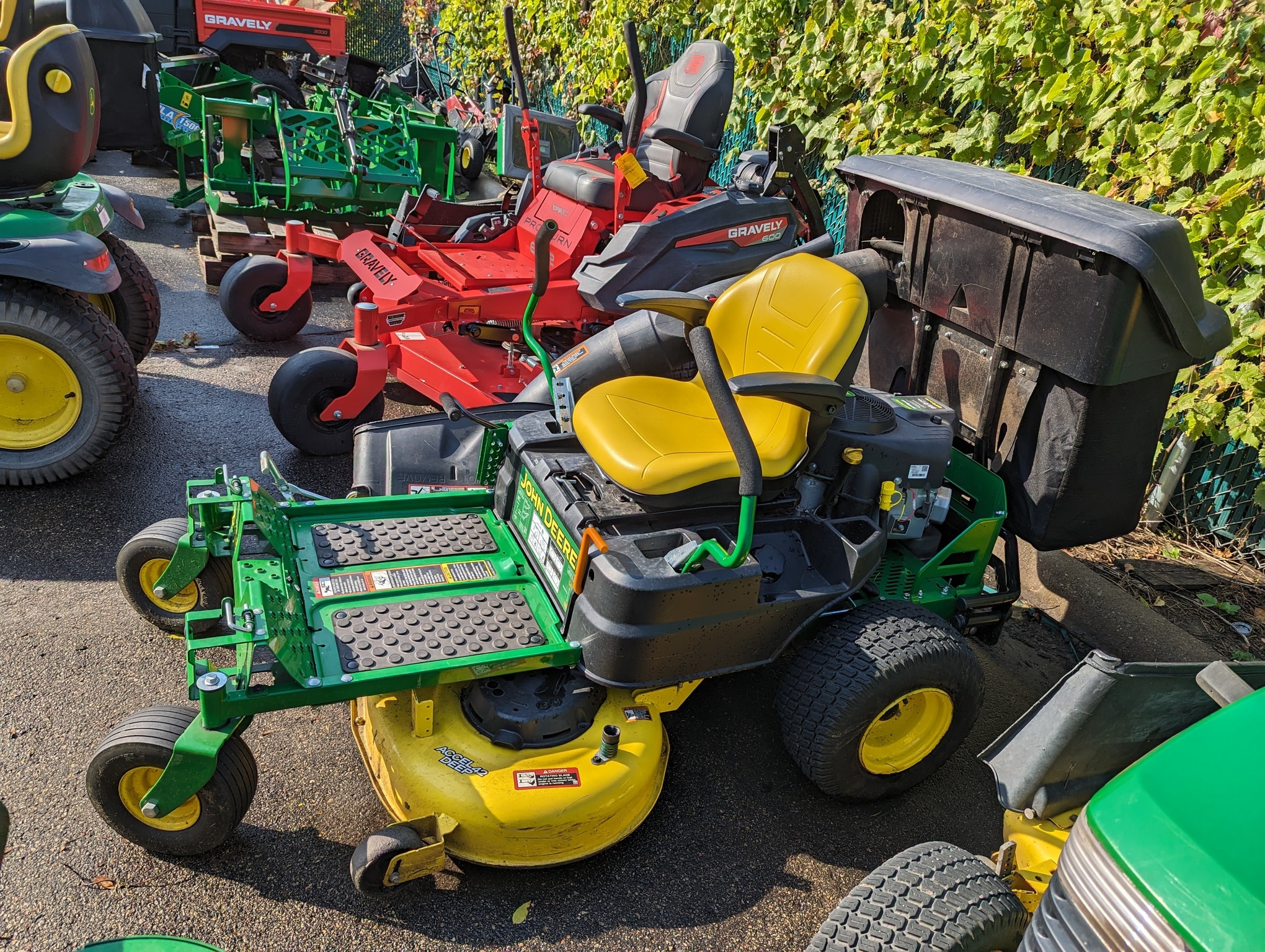 John deere outlet zero turn z345r