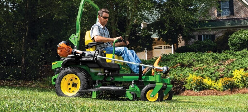 Commercial vs Residential Lawn Mowers: Which Is Right for Your Property? thumbnail photo