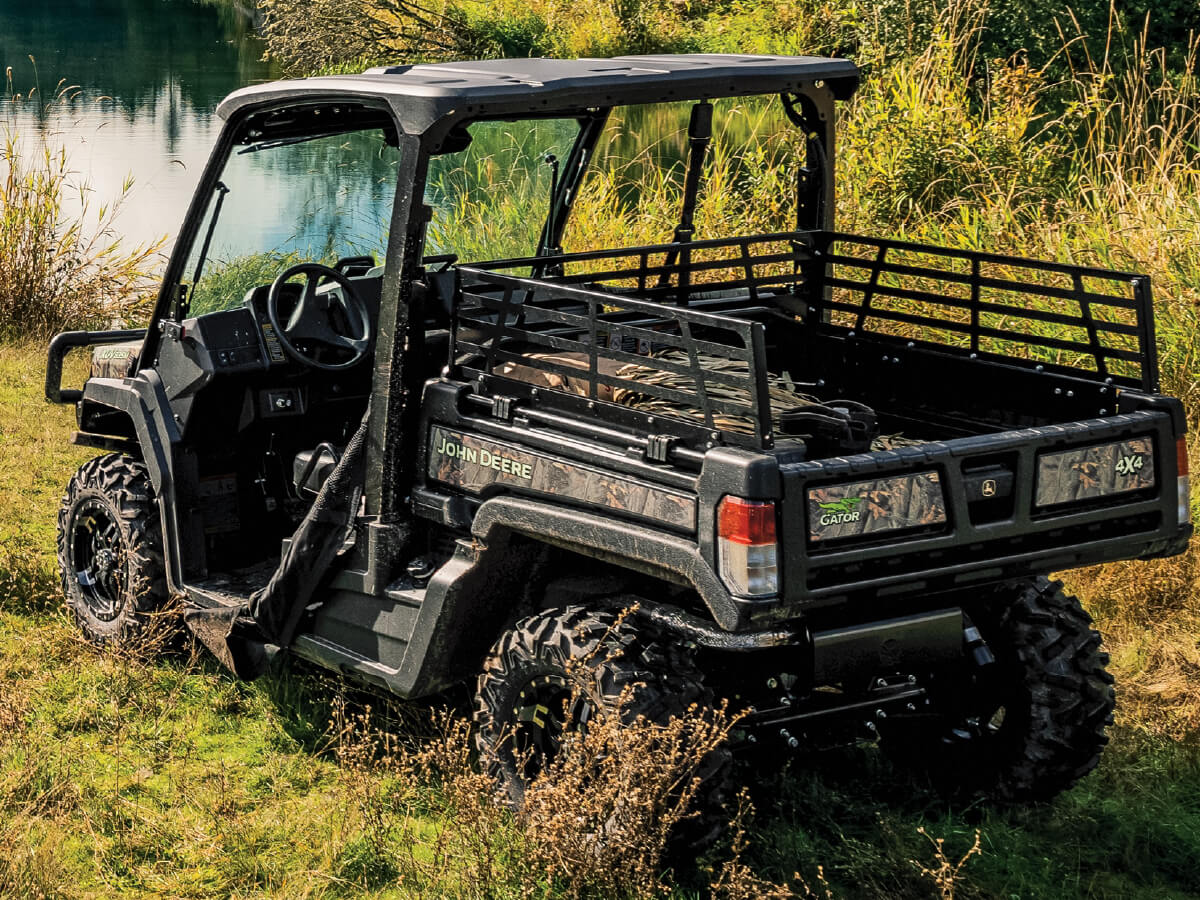 John Deere XUV Gator