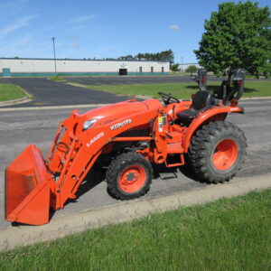 2017 Kubota L3901
