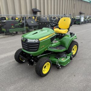2025 John Deere X739