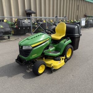 2019 John Deere X590