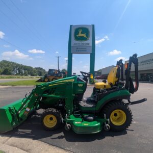 2022 John Deere 1025R