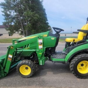 2014 John Deere 1025R