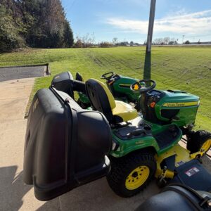 2016 John Deere X739