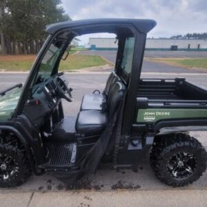 2023 John Deere XUV835M