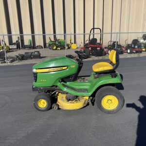 John Deere X304
