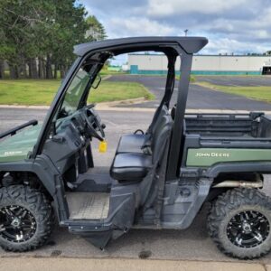 2023 John Deere XUV835M