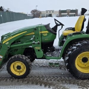 2011 John Deere 3520