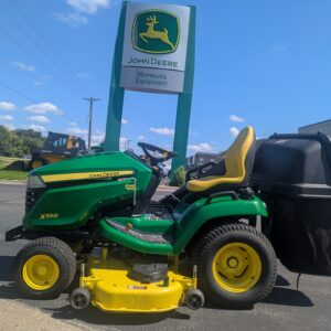 2017 John Deere X590