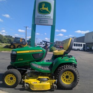 2014 John Deere X739