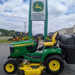 2014 John Deere X739