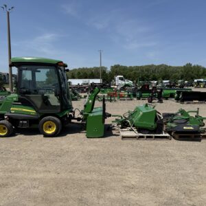 2016 John Deere 1575