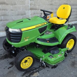 2023 John Deere X758
