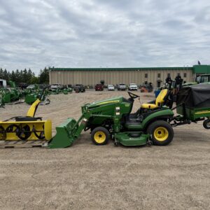 2016 John Deere 1025R