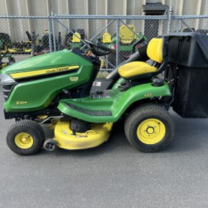 2015 John Deere X304