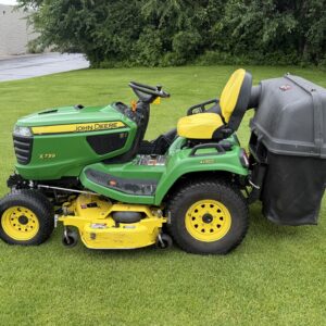 2015 John Deere X739