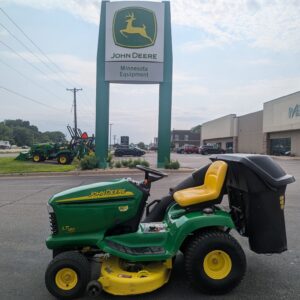 2005 John Deere LT180