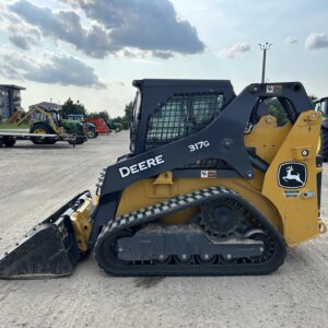 2023 John Deere 317G